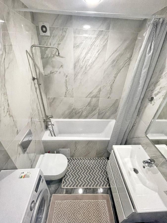 Beautiful Apartment In Кишинів Екстер'єр фото